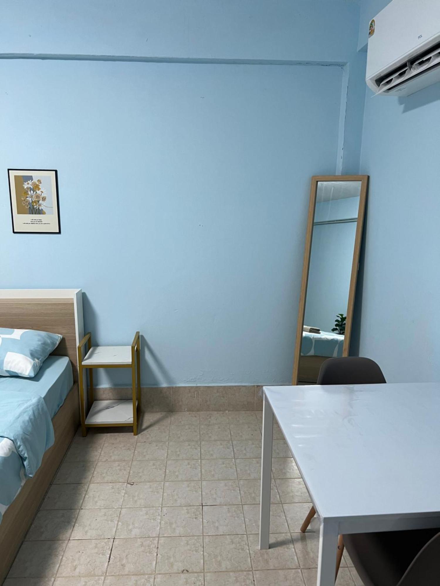 Apartment Kpp Mansion 407 *