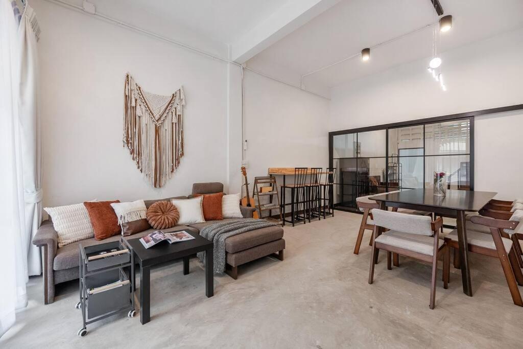 Apartamento Sorrento Old Town Mrt Samyot *