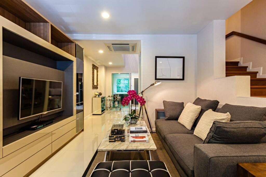 Sukhumvit 16 Townhouses, Inhome Luxury Residences Holiday home *