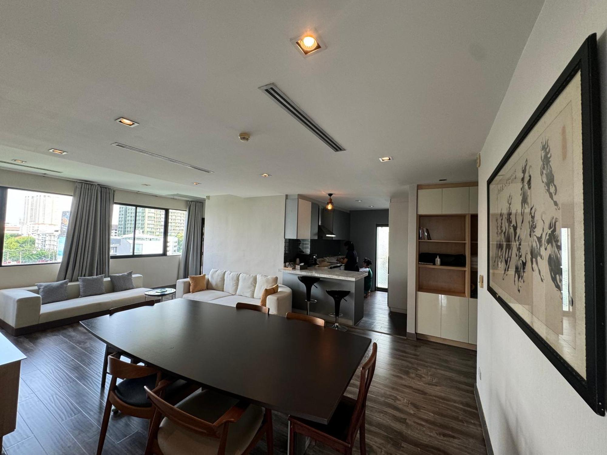 W8 Rise Lux Condo, 3 Bedroom Penthouse, Hip Bkk 5 Min From Thonglo Bts Station, Ok After The Earthquake * Bangkok