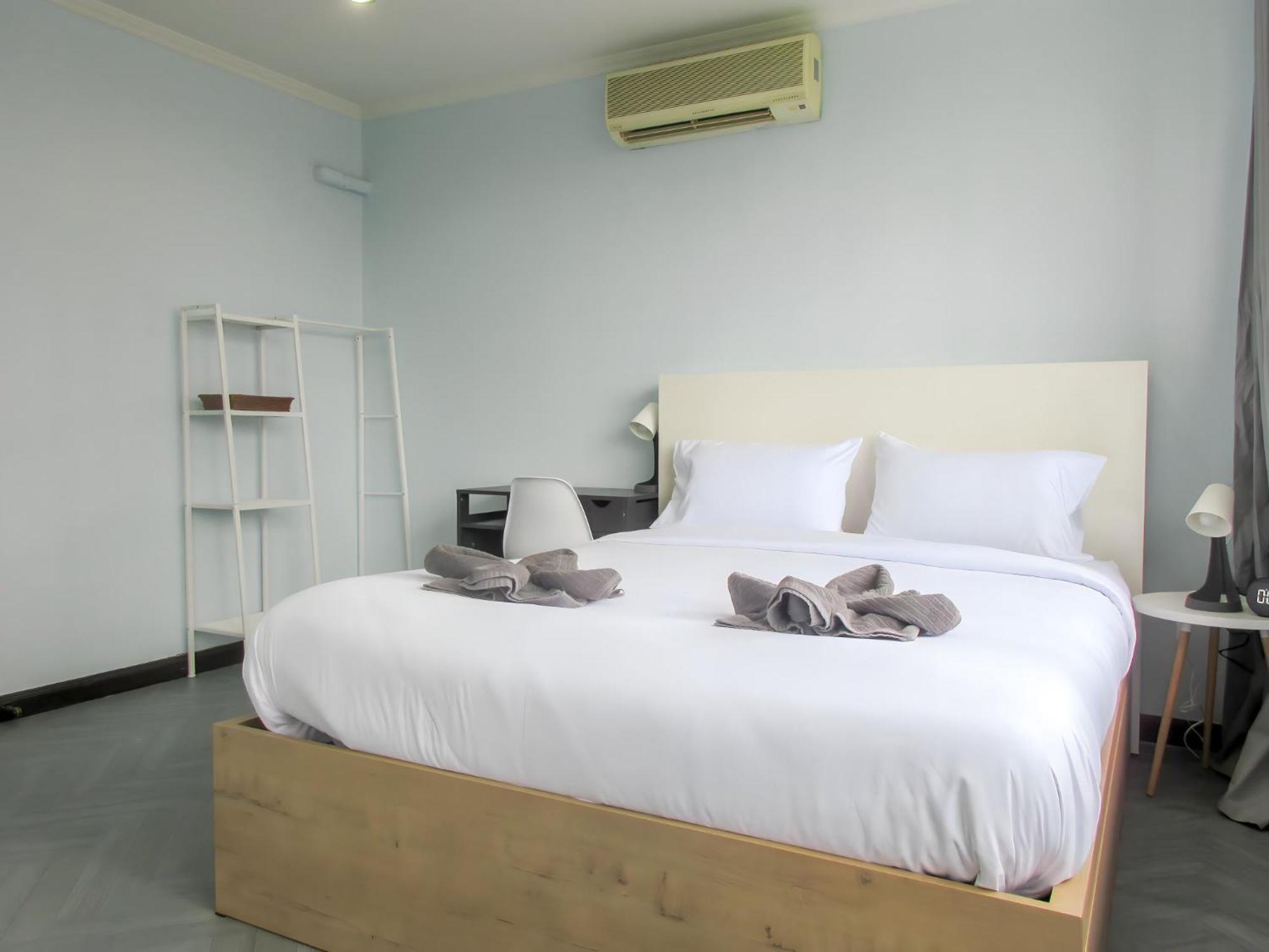 420 - Ekkamai Buds & Beds Hostel *