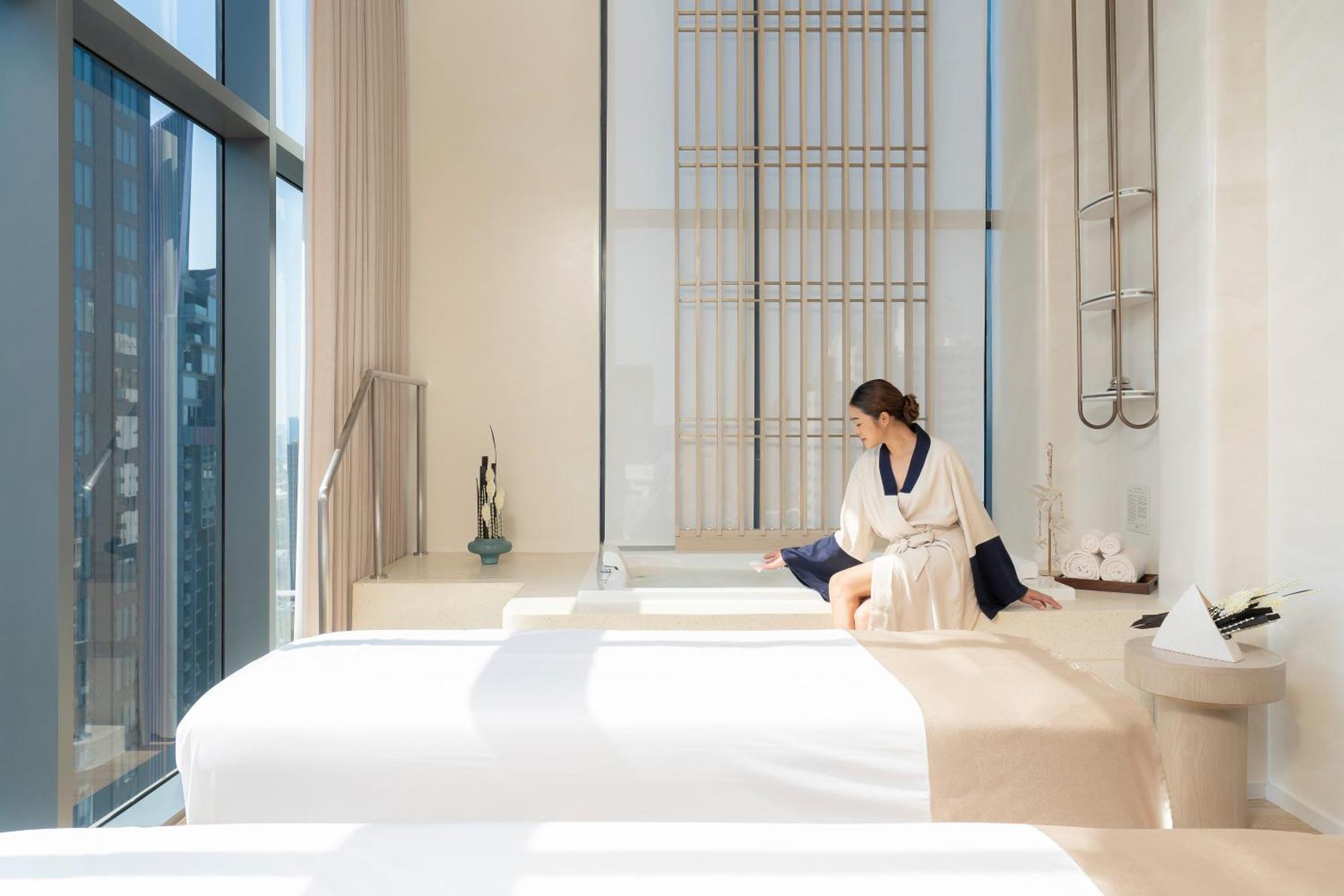 Intercontinental Sukhumvit By Ihg 5*