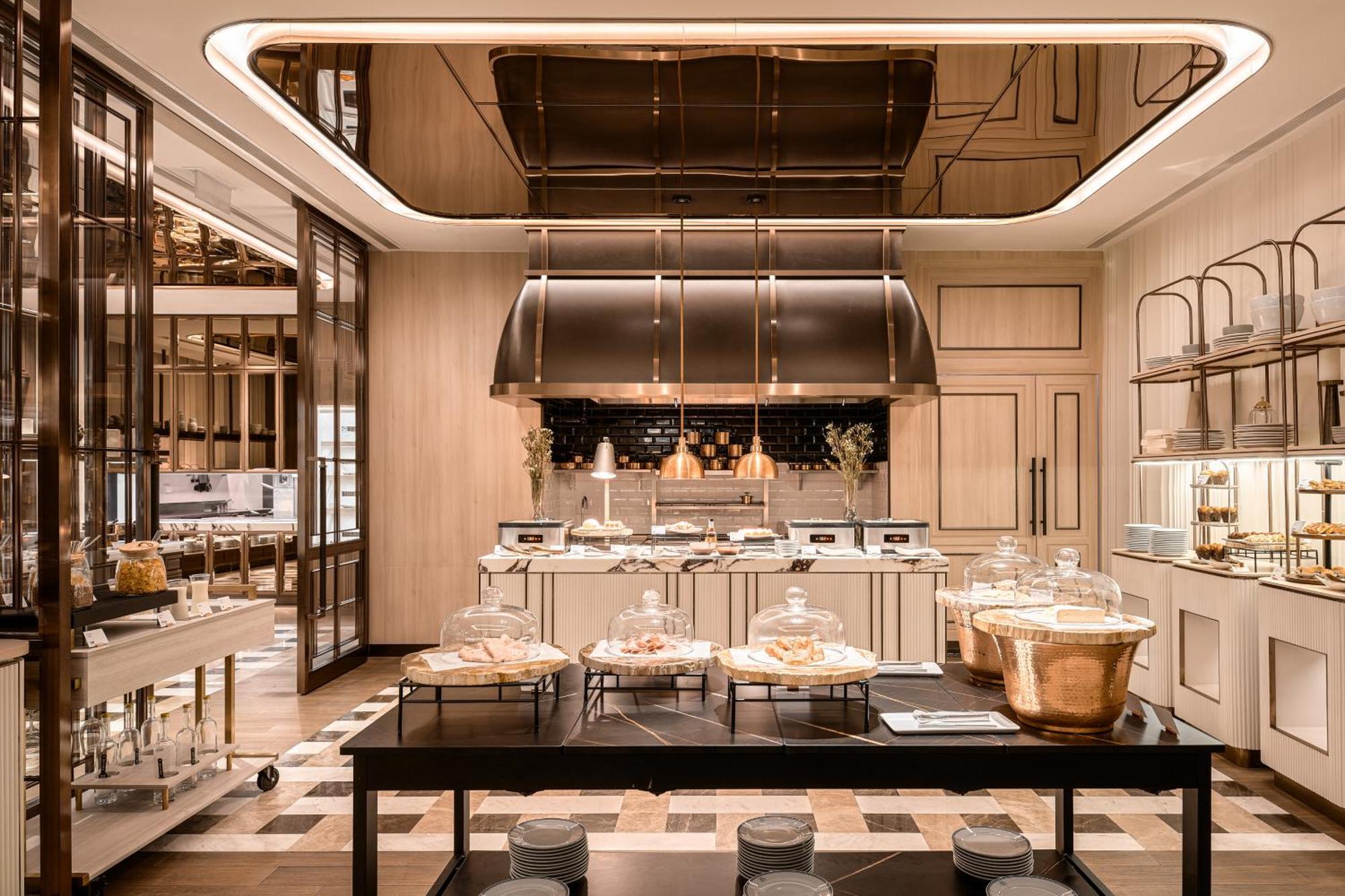 Intercontinental Sukhumvit By Ihg 5*