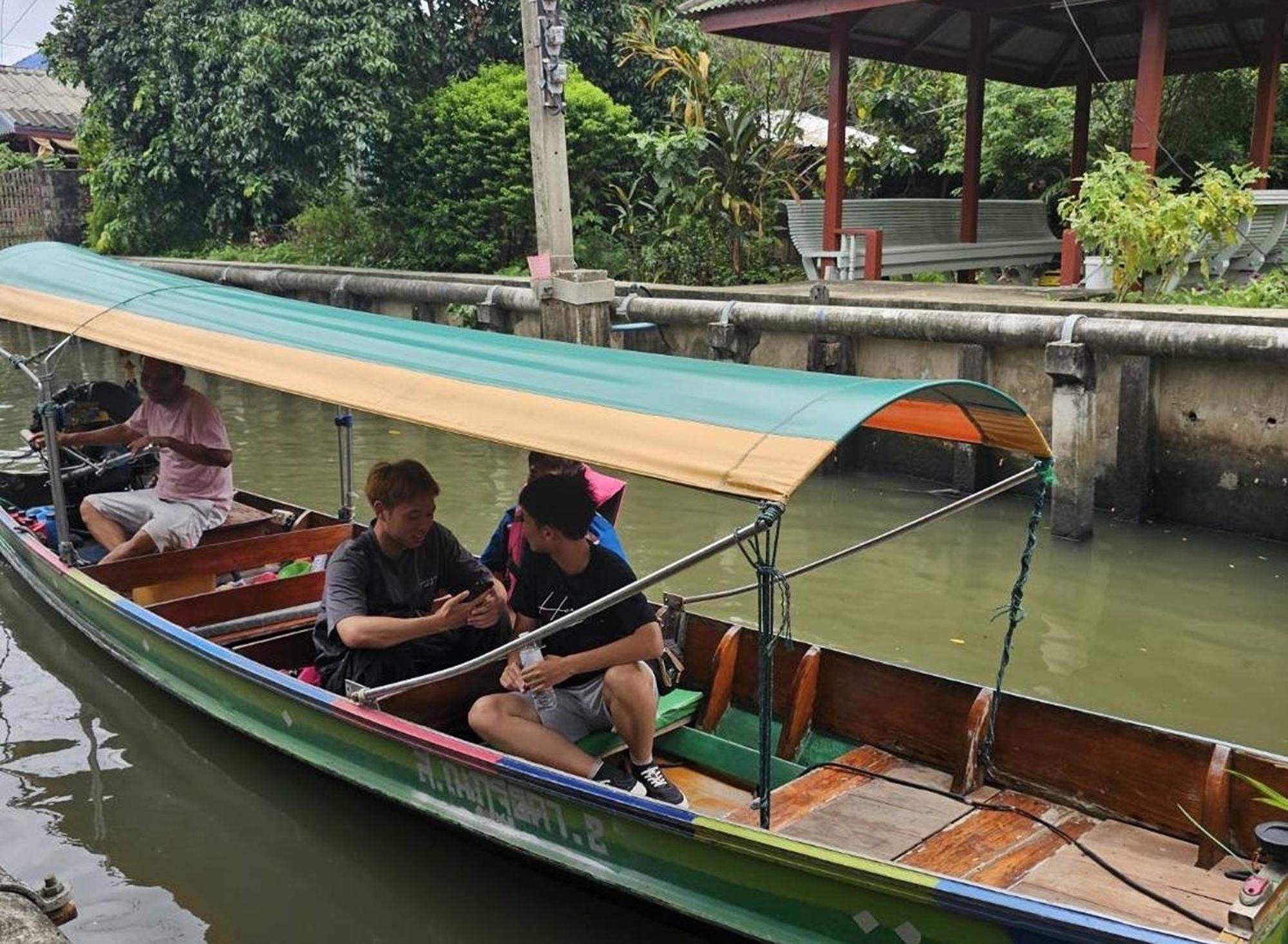 Nipatra Bangkok