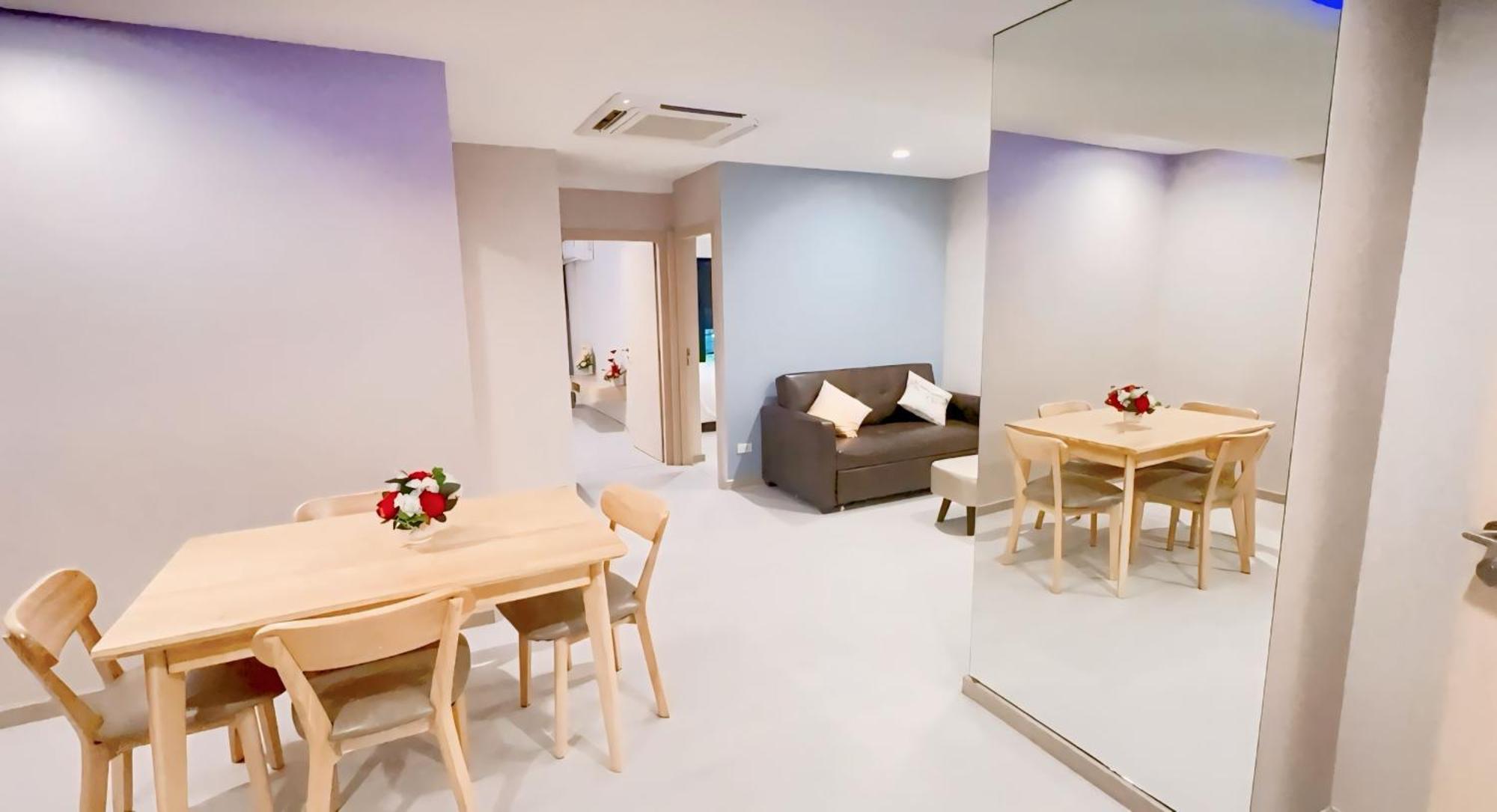 Appartement New Ekamai Thonglor Luxury Near 711, Bts, Mall