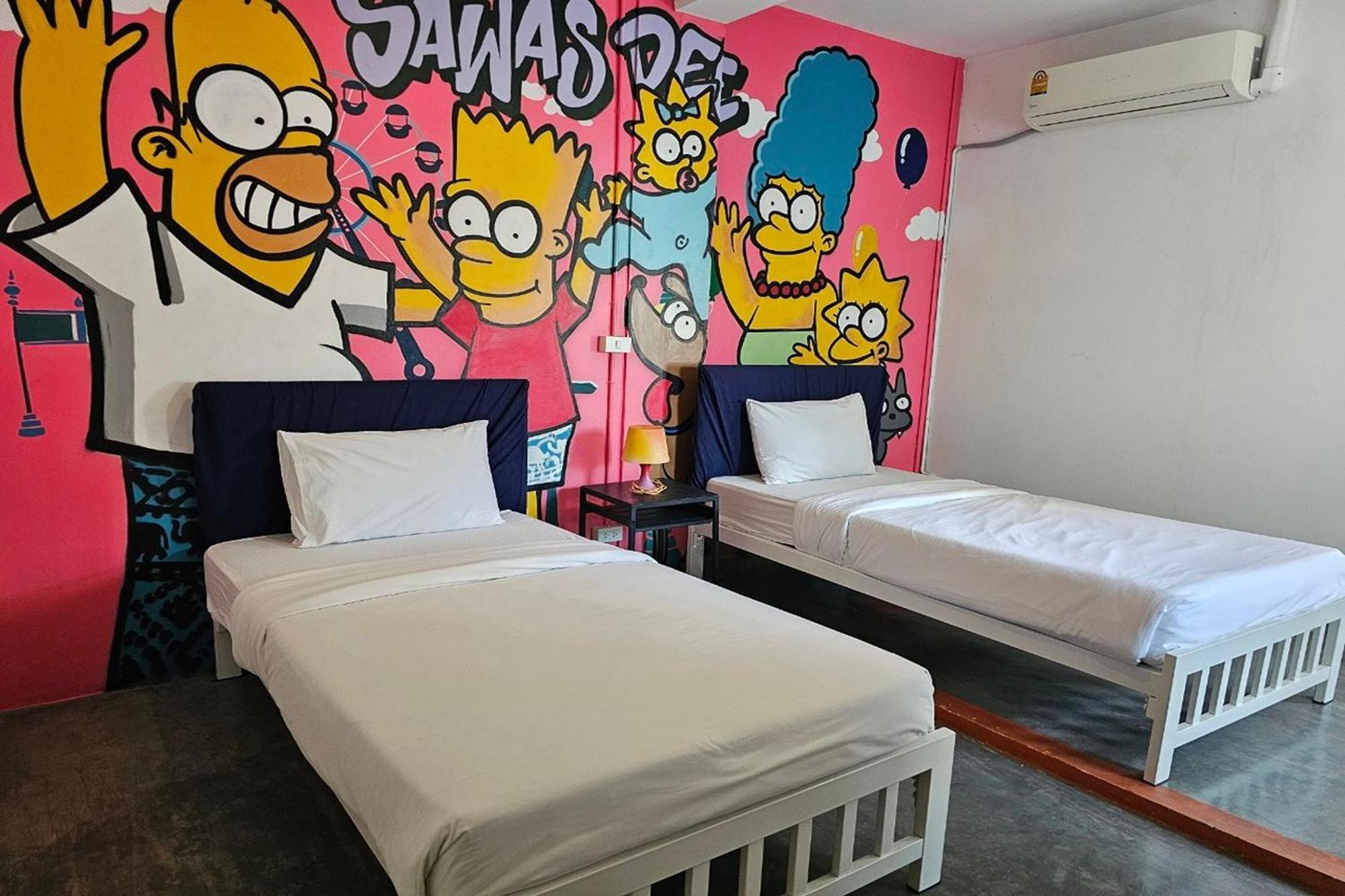 Hostel Bw Thai Art Style