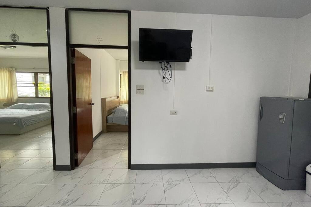 Apartment Manoo House E Bangkok