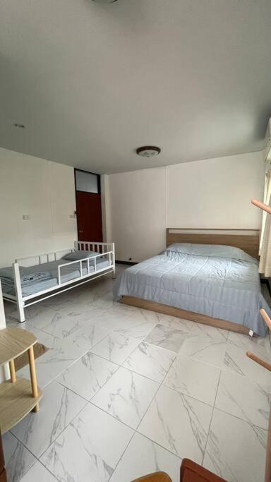Manoo House E Bangkok