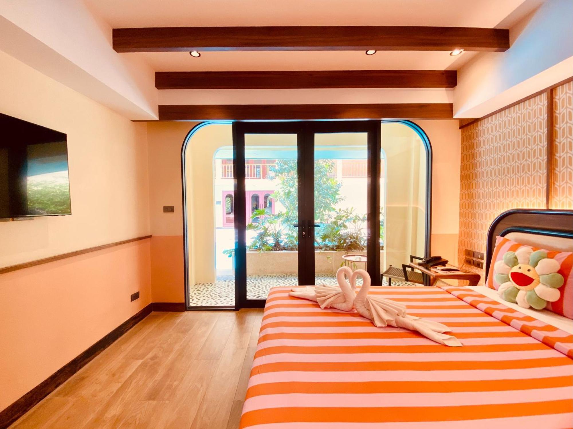 Miami Inn