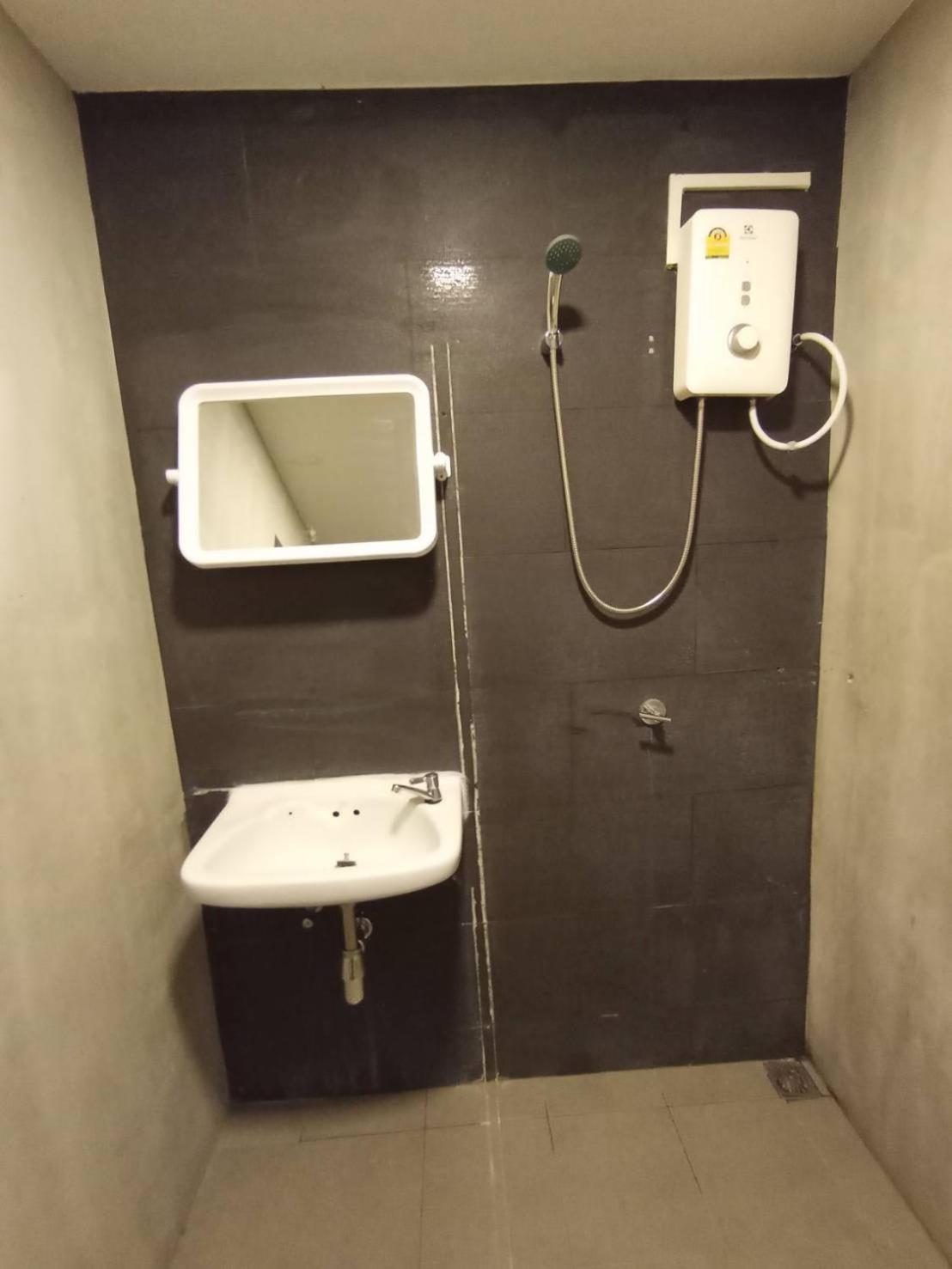 Apartamento Go Bts Surasak Silom Bkk โกอินน์ บีทีเอส สถานีสุรศักดิ์ Banguecoque