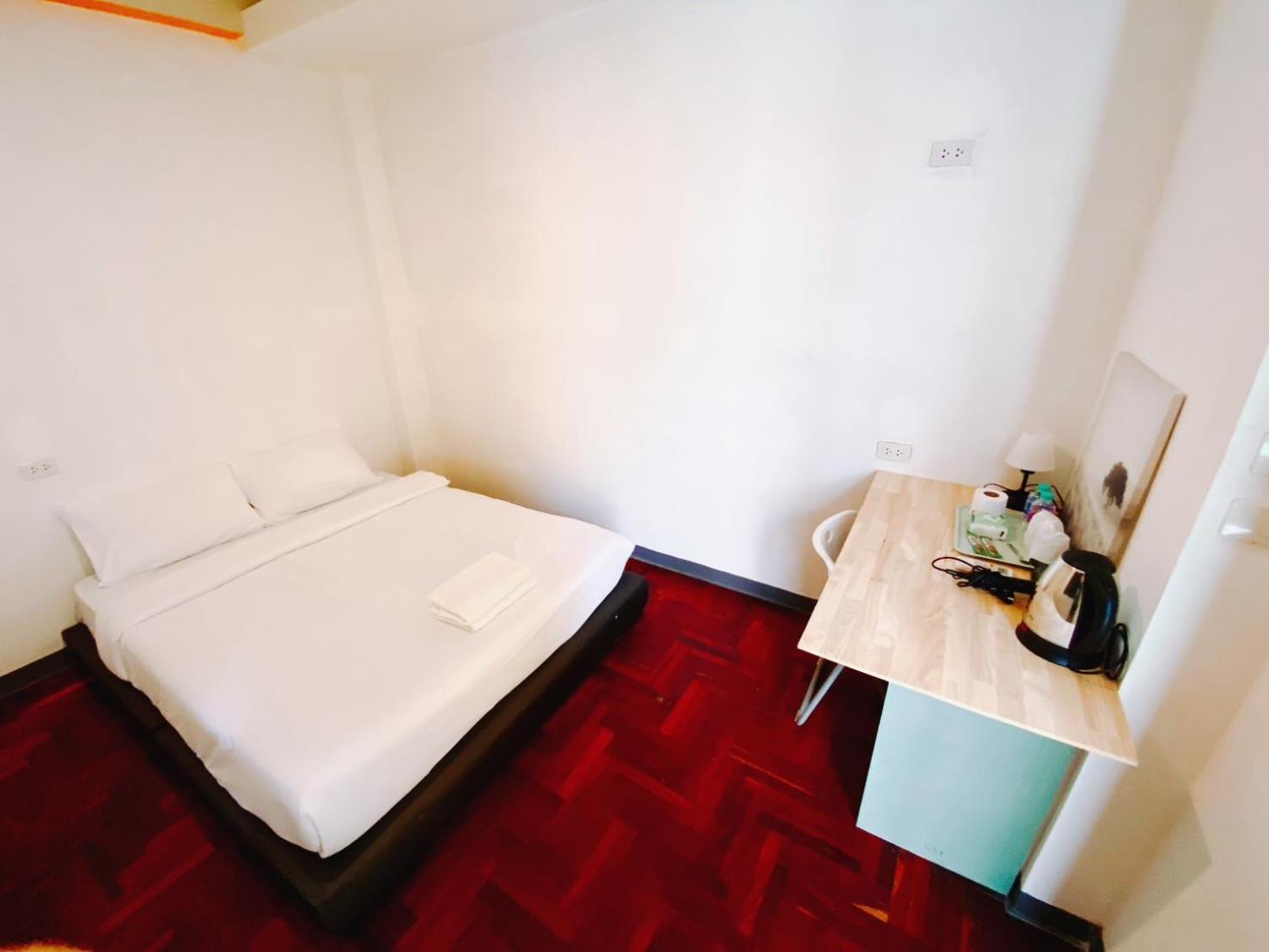 Go Bts Surasak Silom Bkk โกอินน์ บีทีเอส สถานีสุรศักดิ์ Apartamento Banguecoque
