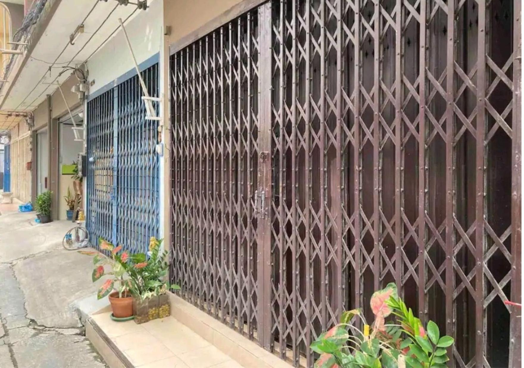 Dahouse Next To Mrt Itsaraphap Exit1 Holiday home