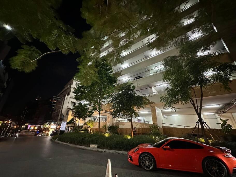 S69-新房特惠 巿中心 1bed Bts Phra Khanong Swim Gym Apartemen *