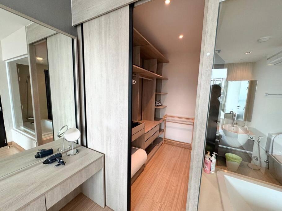 S69-新房特惠 巿中心 1bed Bts Phra Khanong Swim Gym Apartemen *