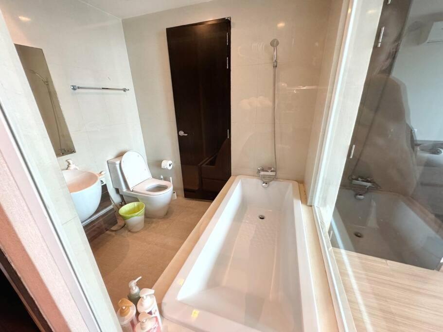 S69-新房特惠 巿中心 1bed Bts Phra Khanong Swim Gym Apartemen Bangkok