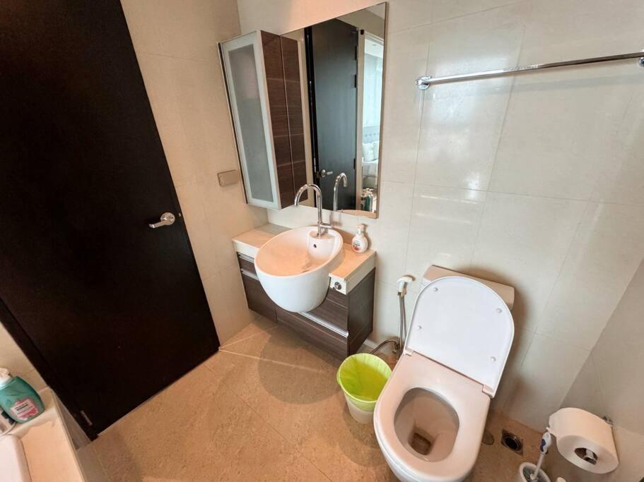 S69-新房特惠 巿中心 1bed Bts Phra Khanong Swim Gym Apartemen *
