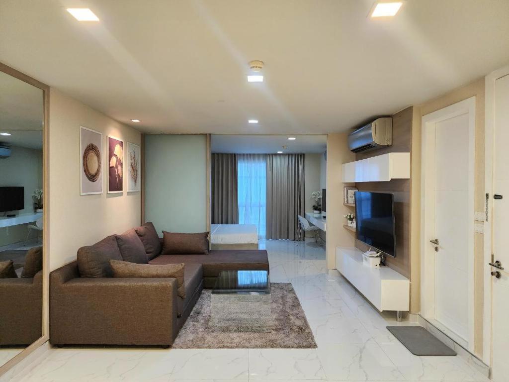 - Sukhumvit Soi 5 Bts Nana- Size 47m2 Apartment
