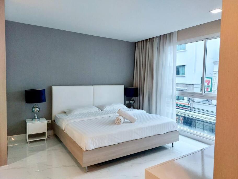 - Sukhumvit Soi 5 Bts Nana- Size 47m2