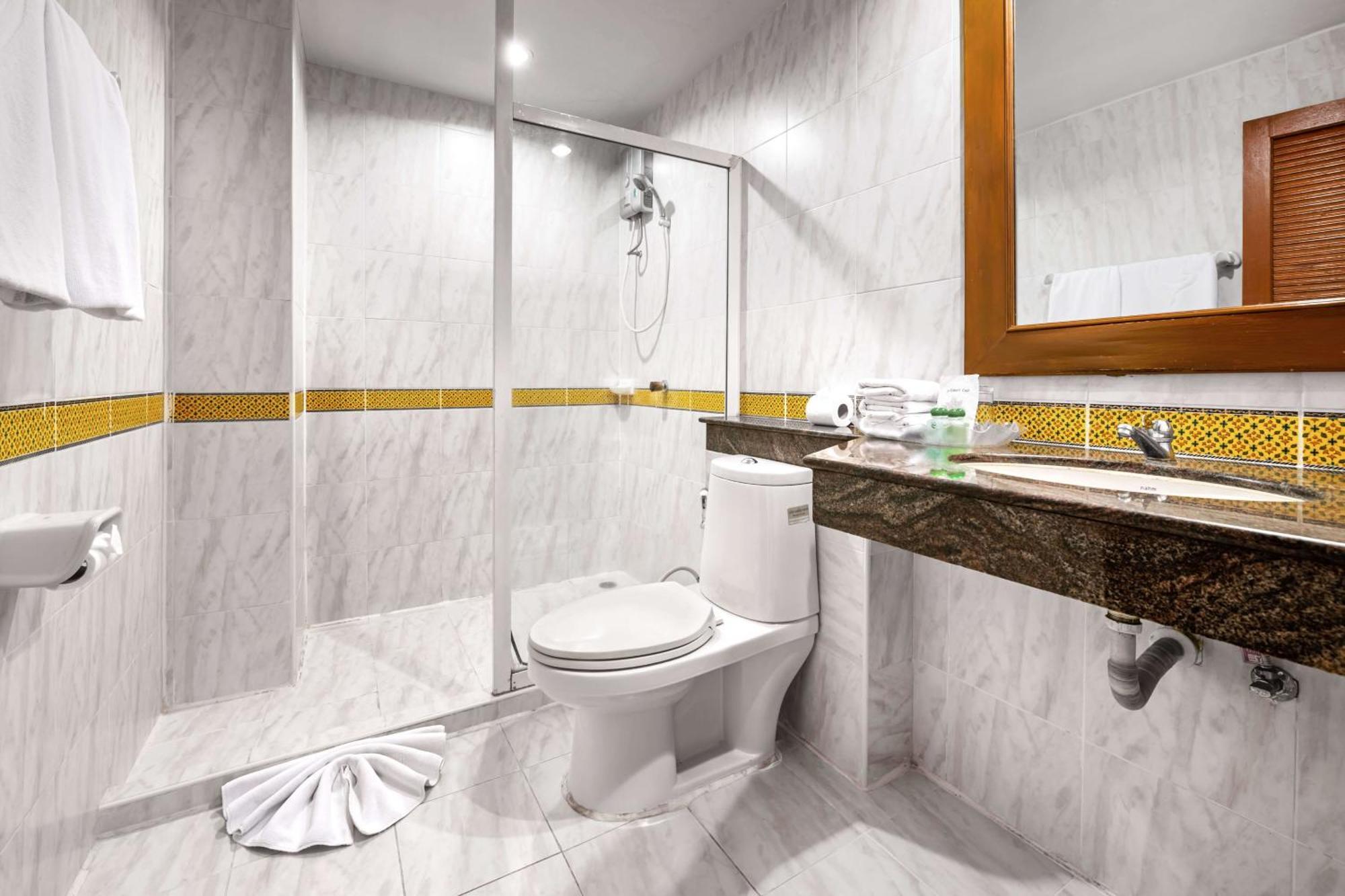Hotel By Royal Ivory Nana 3*