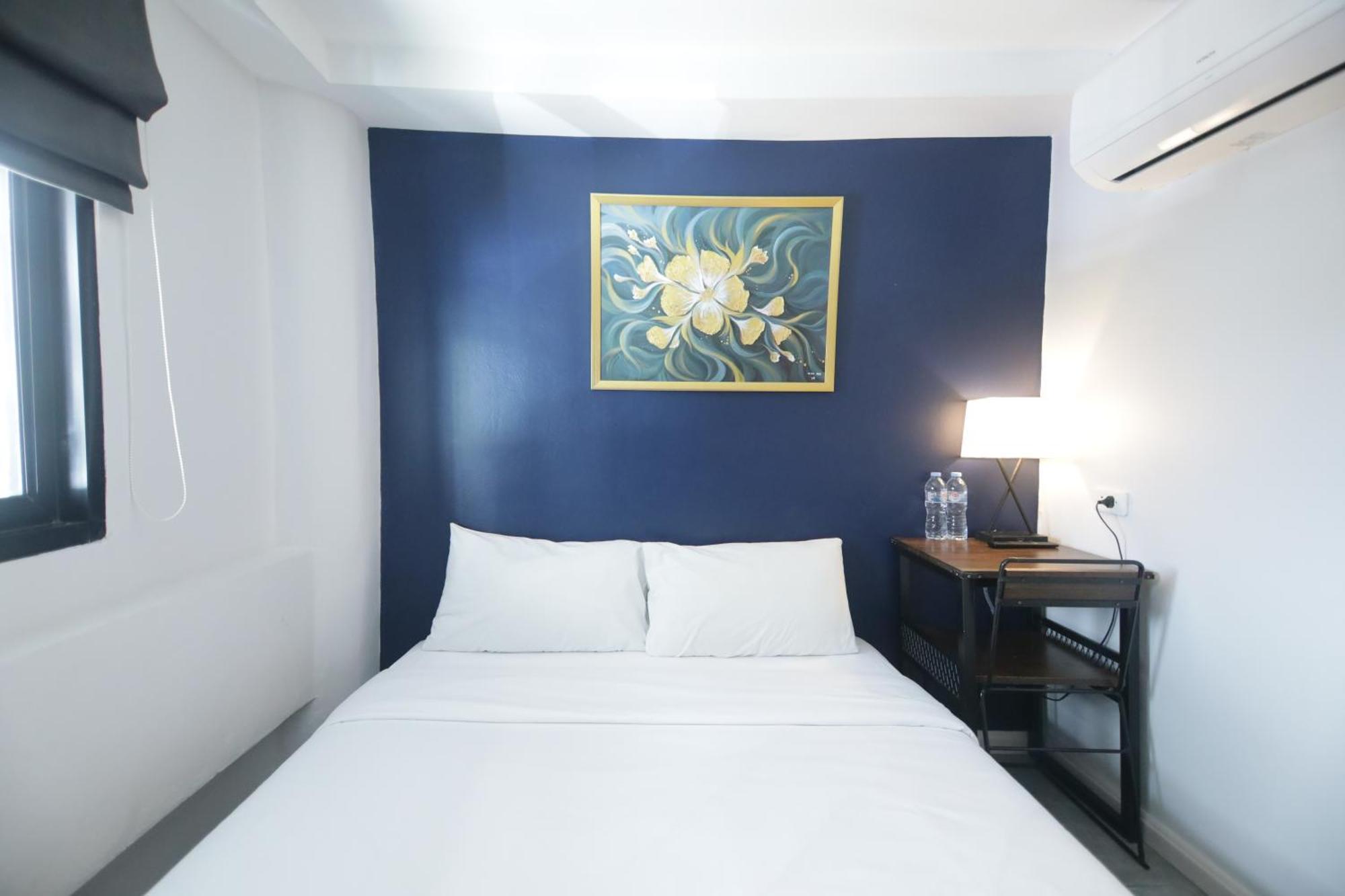 Hotel Wire Prakhanong Bangkok