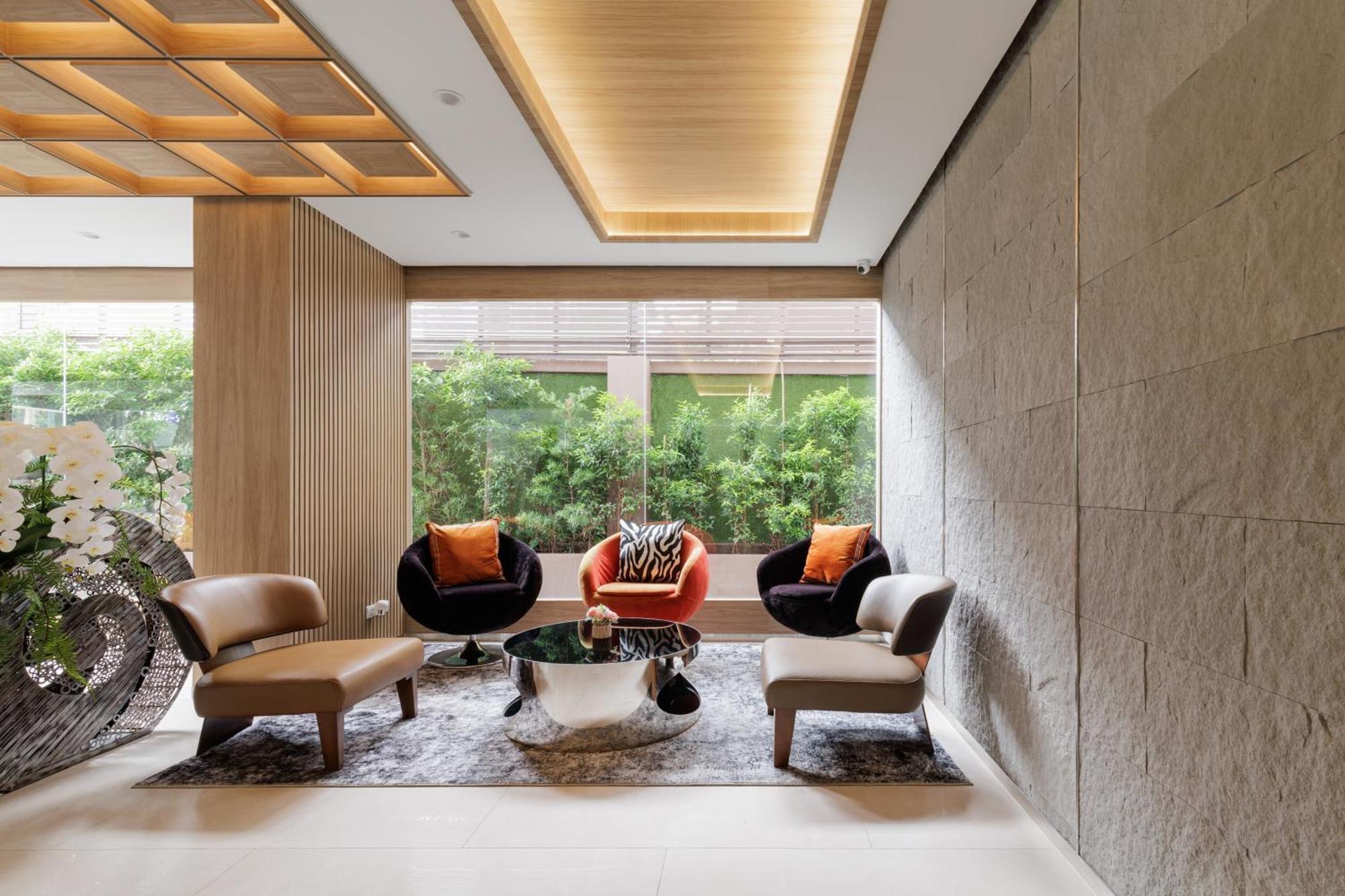 Shine 43 Apartemen *