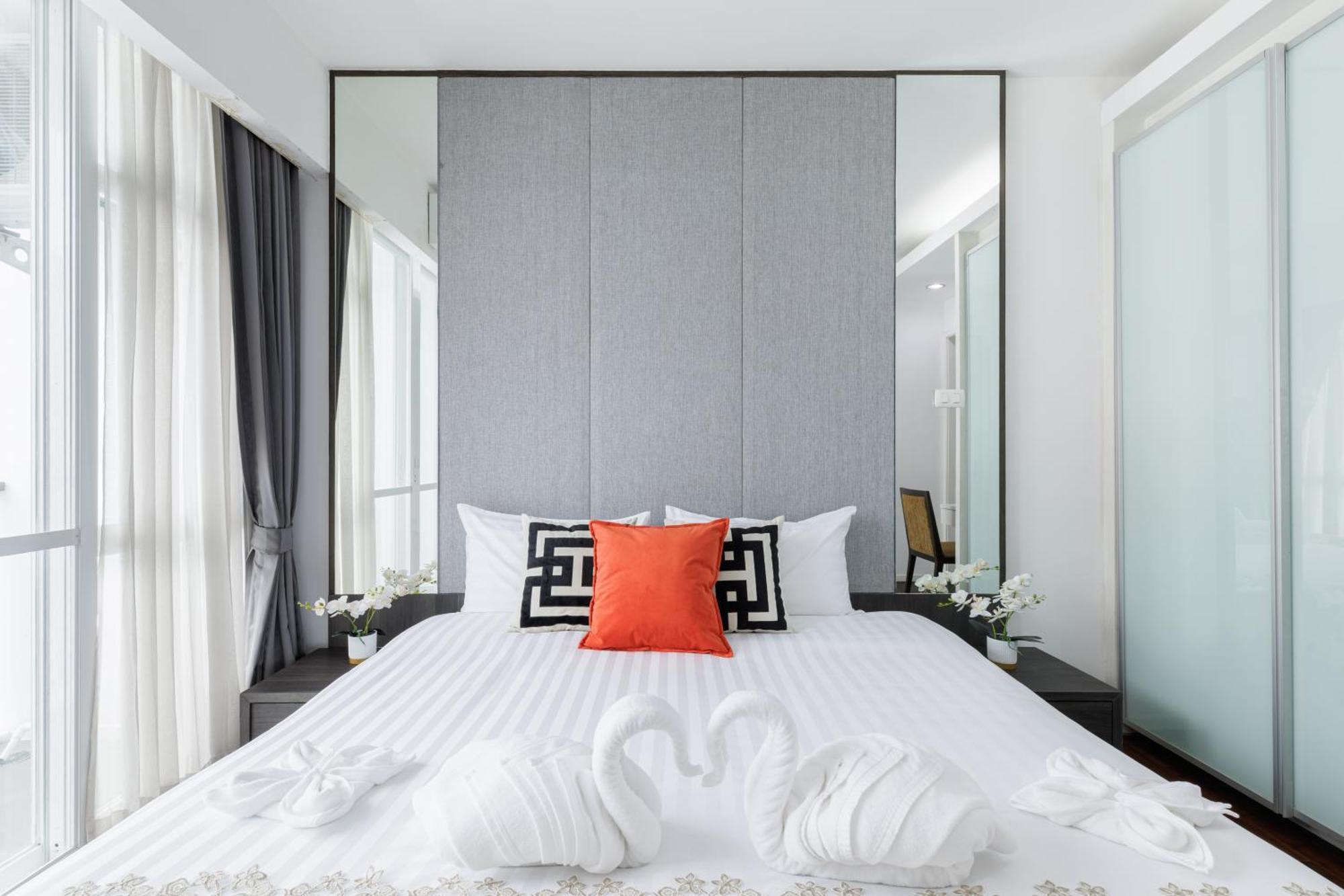 Shine 43 Apartemen
