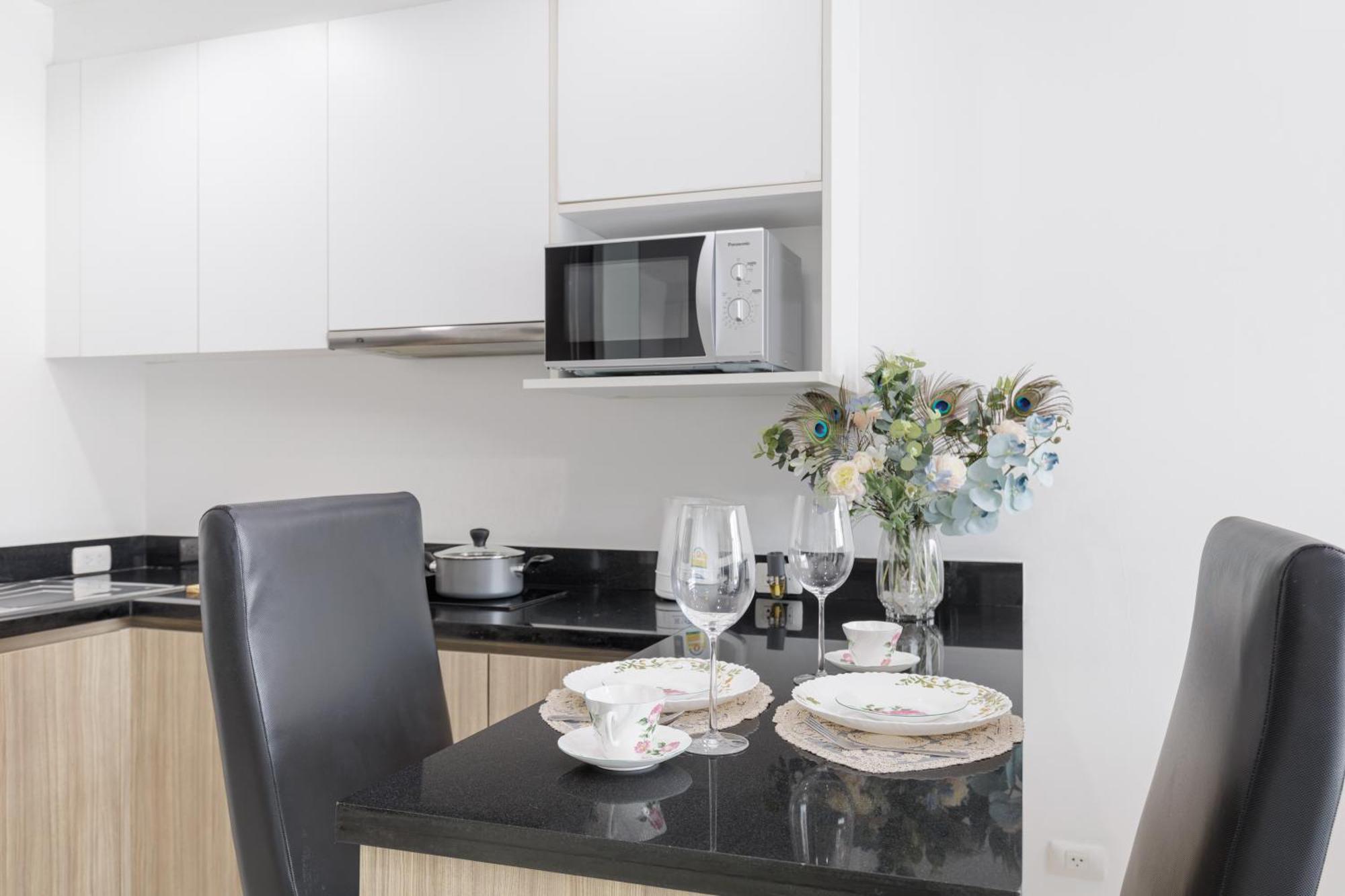 Apartment Shine 43 *