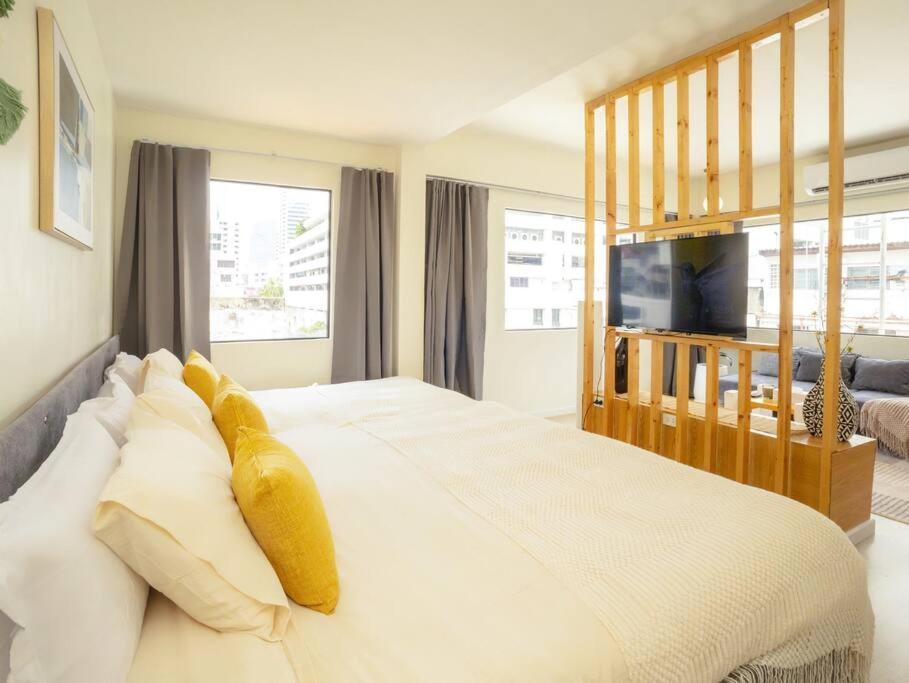 Cozy For 3 Guests At Center-silom - 5b * Bangkok