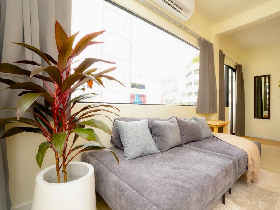 Cozy For 3 Guests At Center-silom - 5b