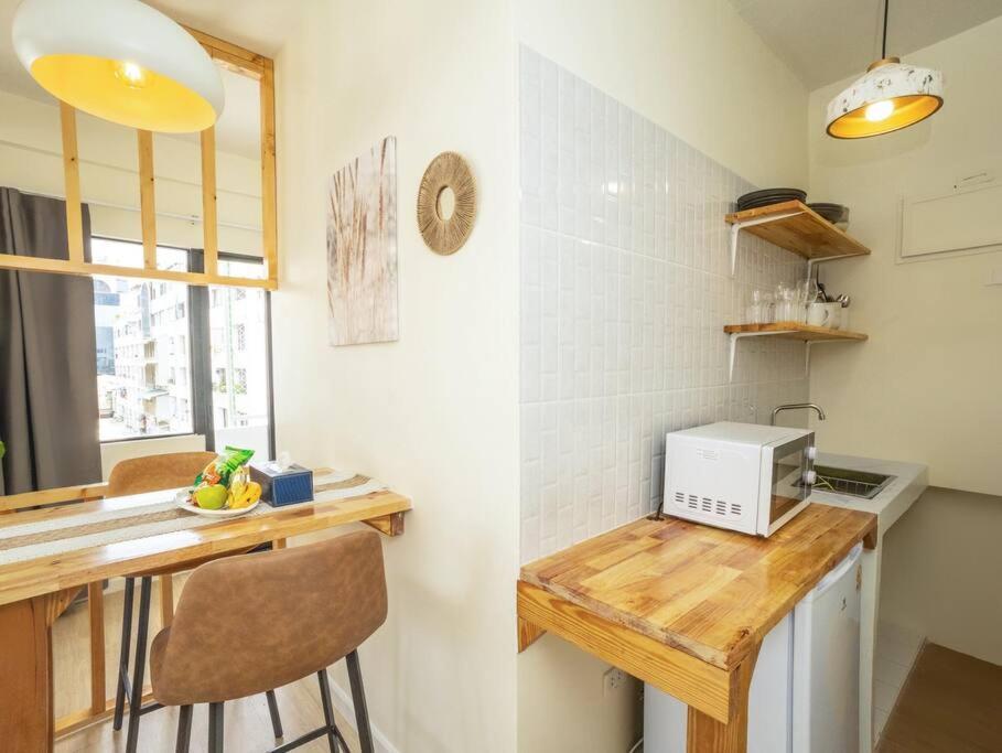 Cozy For 3 Guests At Center-silom - 5b Apartment