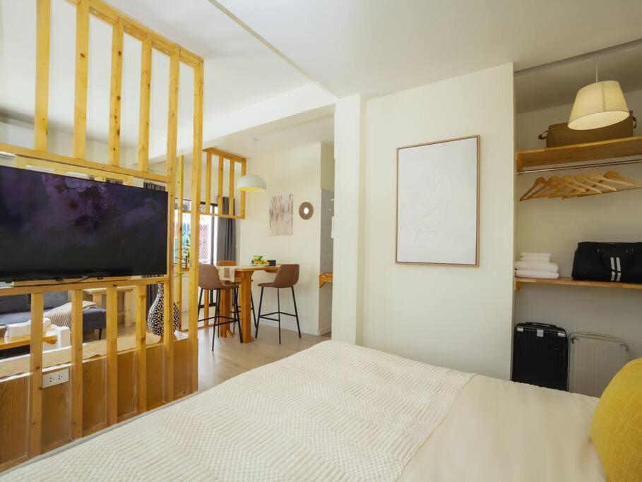 Cozy For 3 Guests At Center-silom - 5b Apartment *