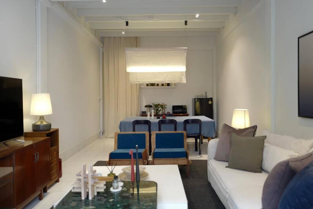 Nap By Snooze Apartment Bangkok