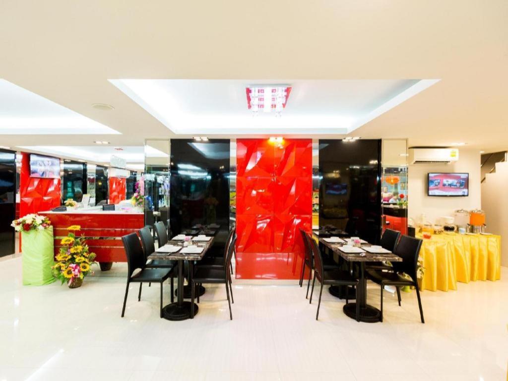 Euro Luxury Pavillion Pratunam Hotel