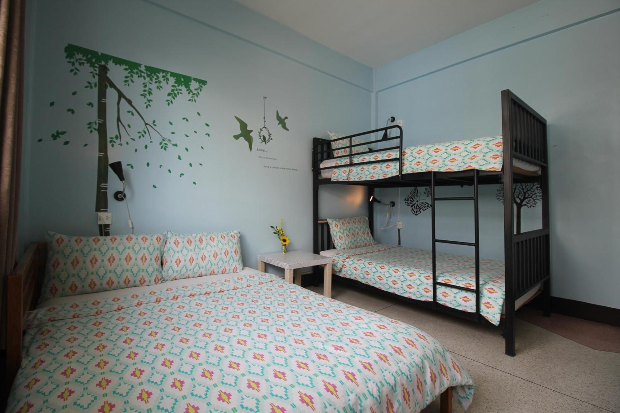 Baan Nampetch Hostel *