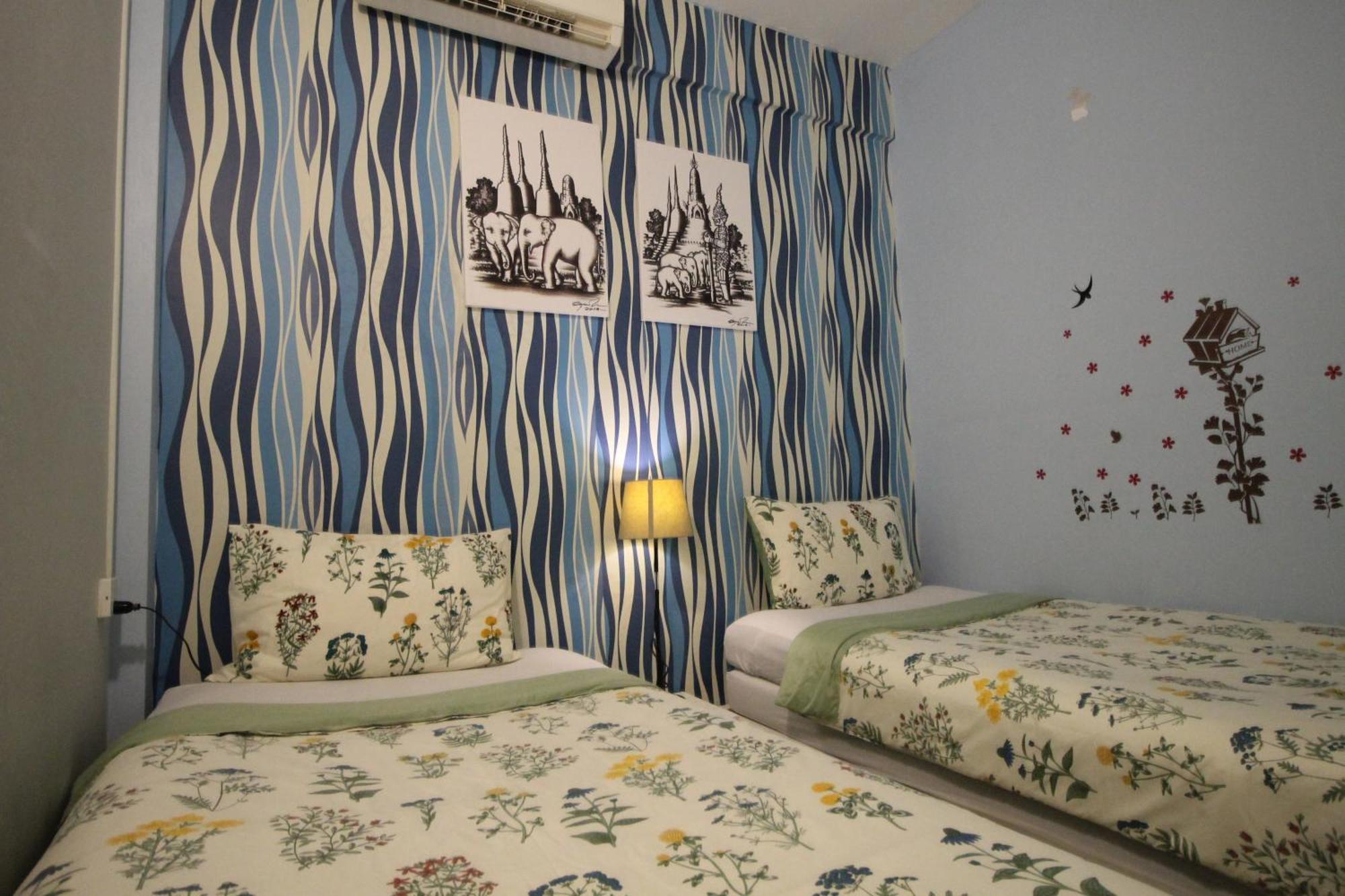 Baan Nampetch Hostel Bangkok