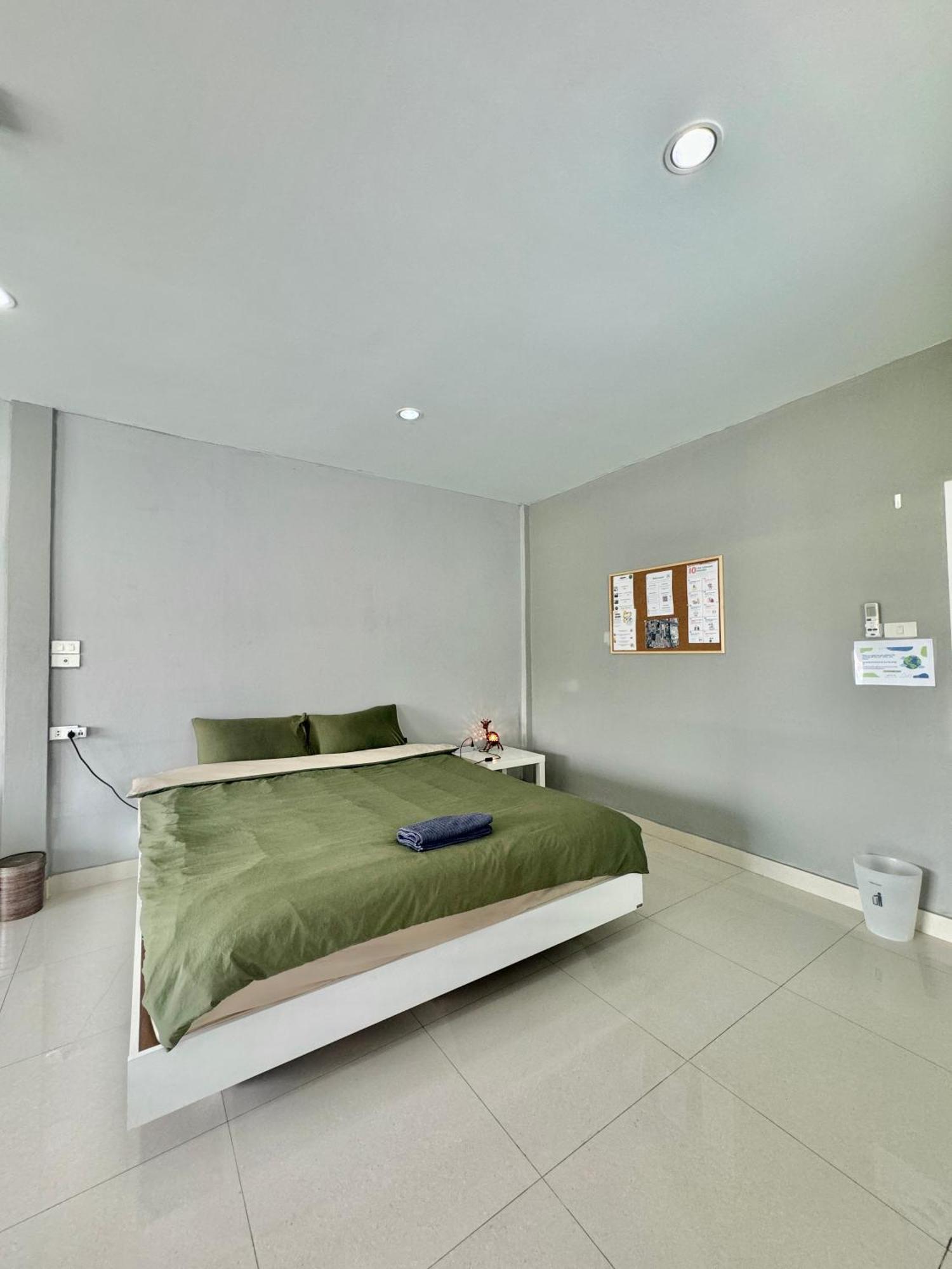 Pinklao Traveler's House