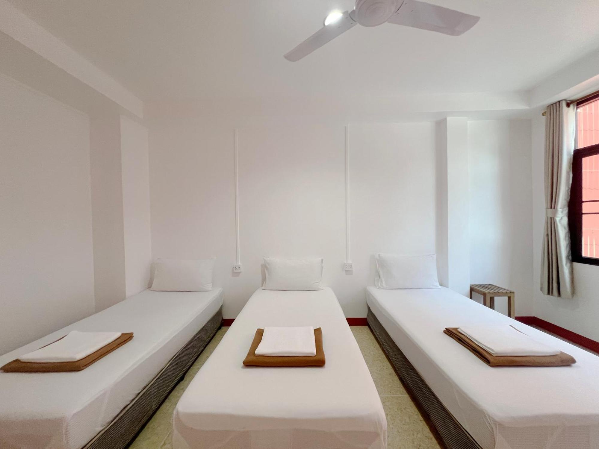 Guest house V Reserve At Merry V