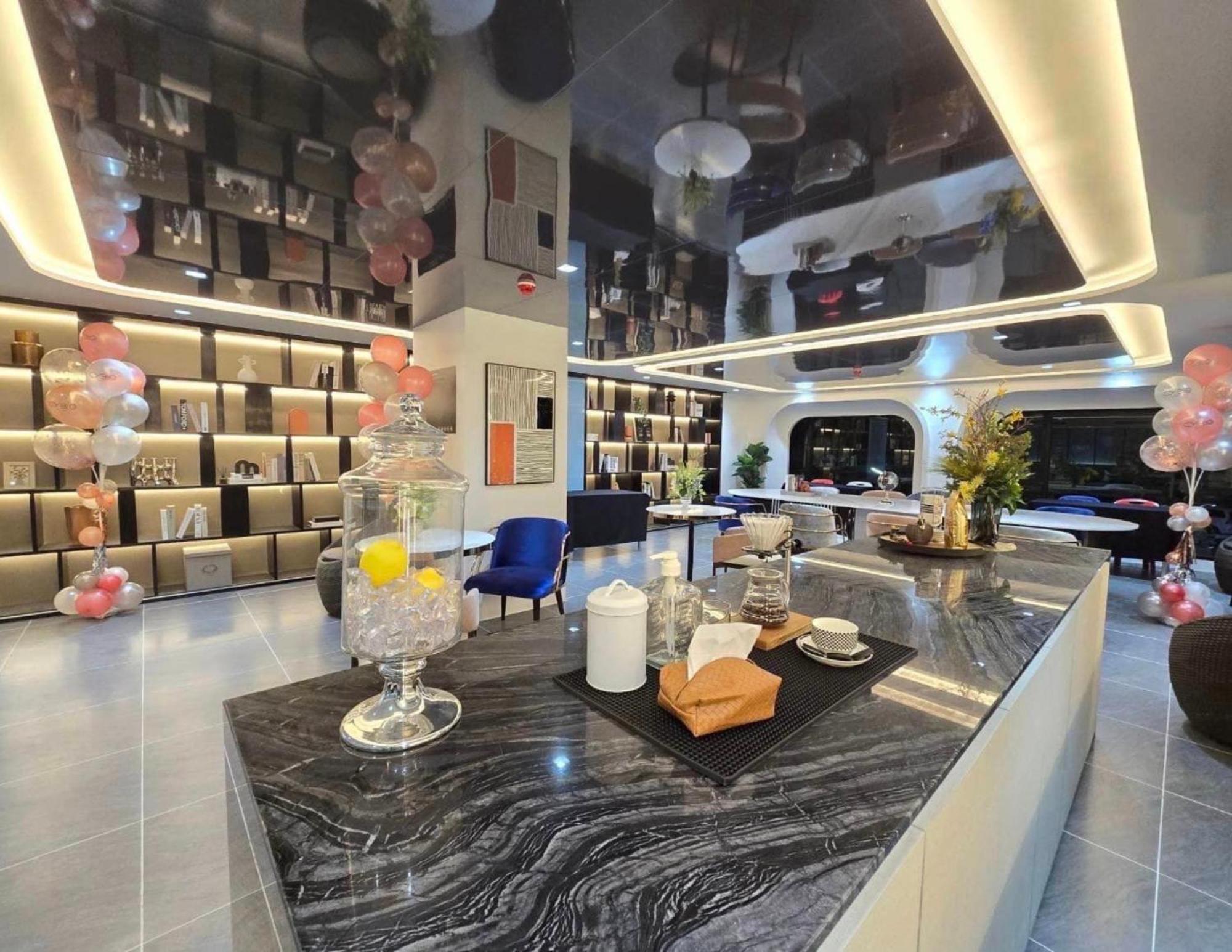 Cybiq Ratchada 32 By Pikul * Bangkok