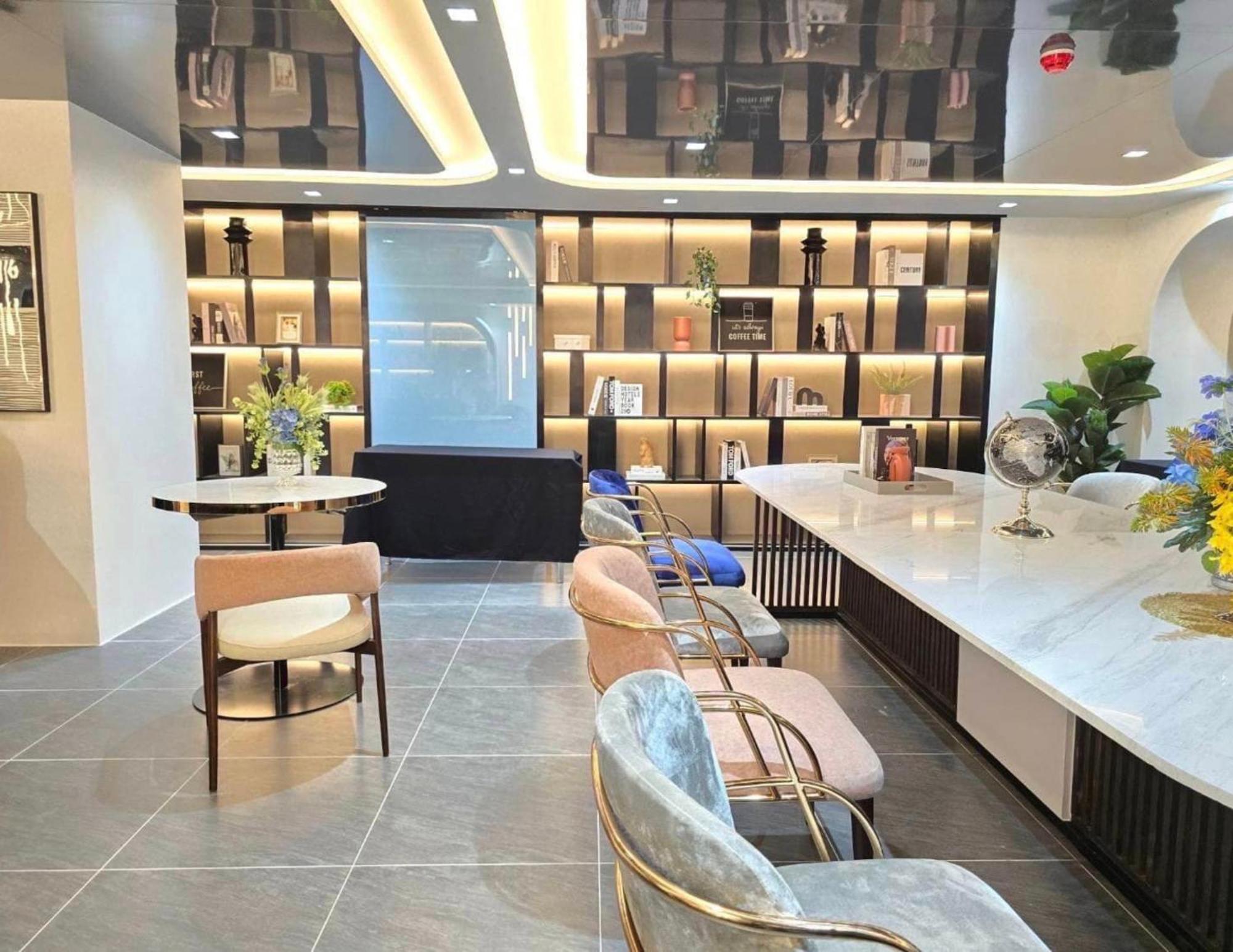 Cybiq Ratchada 32 By Pikul * Bangkok