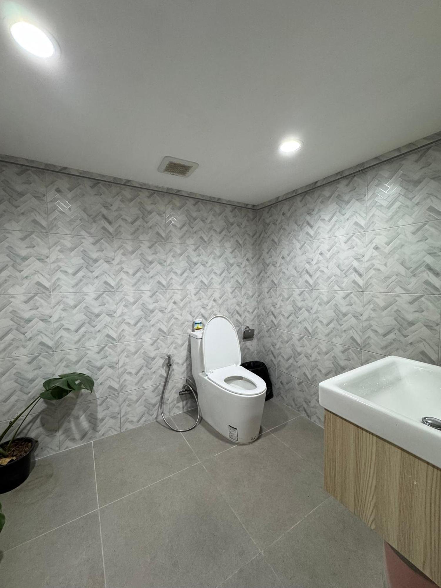Twenty Two Place - Sukhumvit 22 *