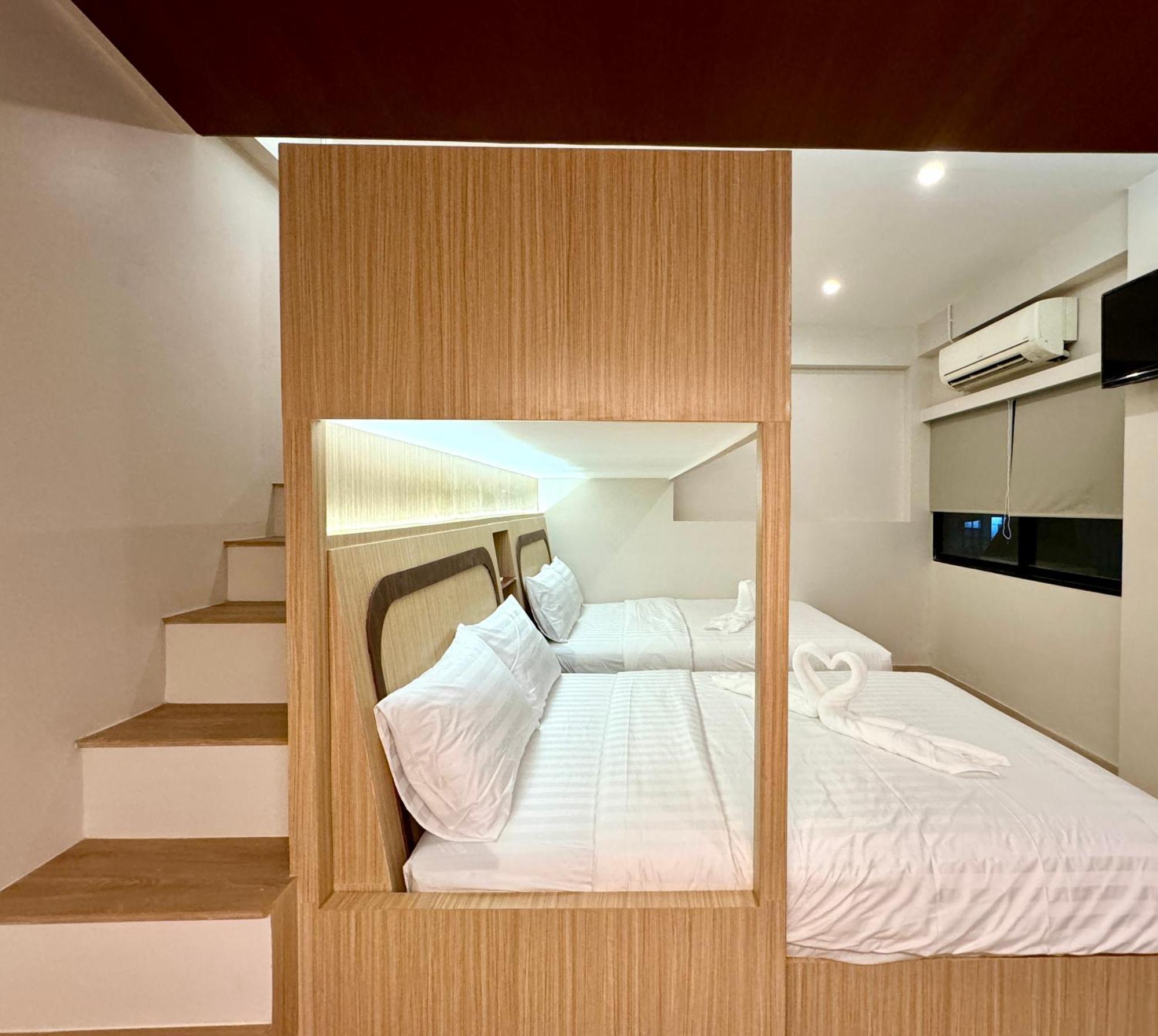 Avalan Phayathai Airport Link 4* Bangkok