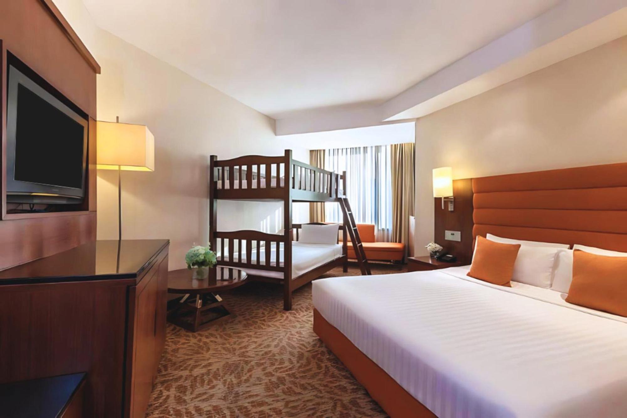 Rembrandt Hotel&suites Sha Plus Certified Hotel Bangkok