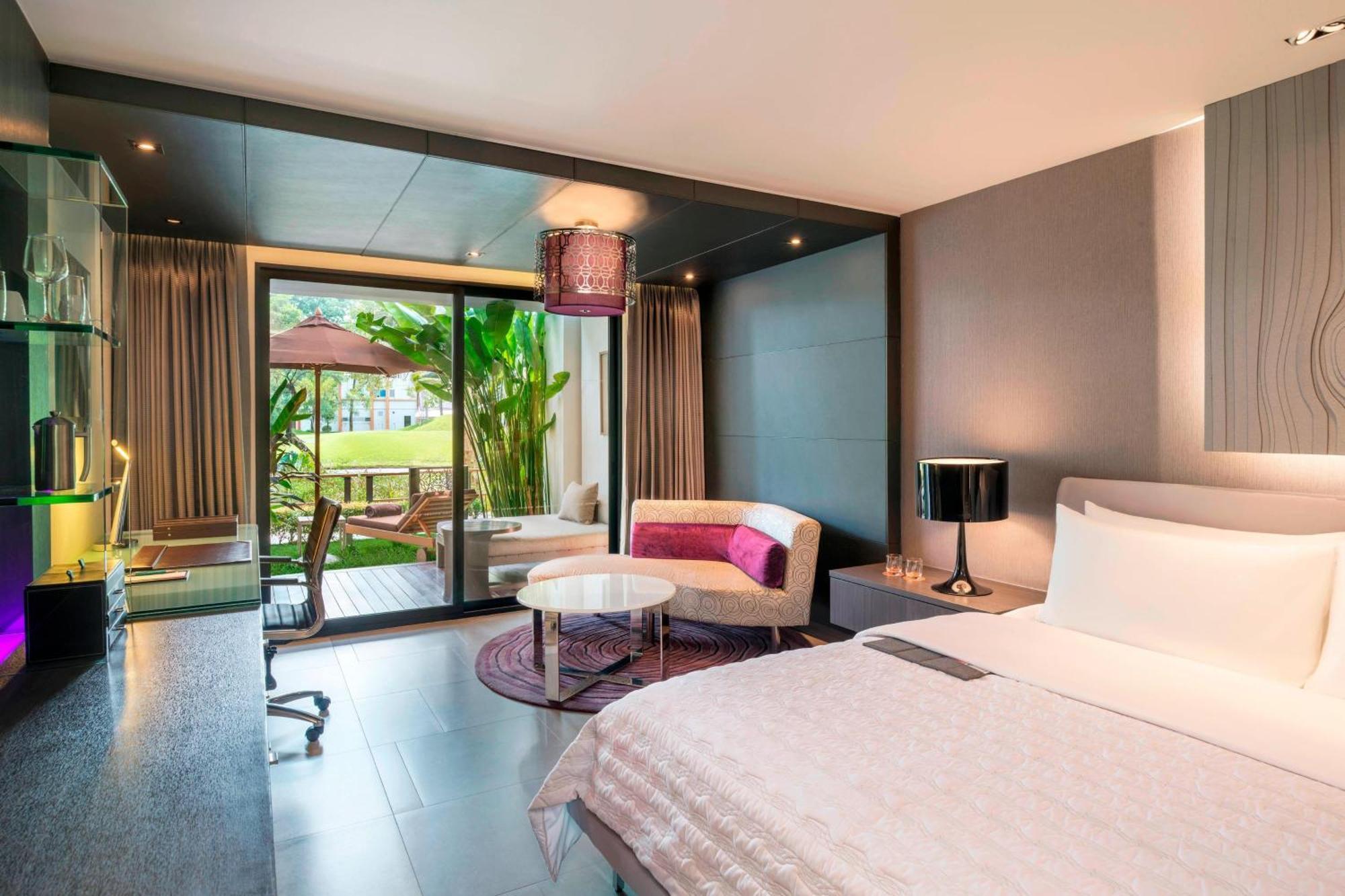Le Meridien Suvarnabhumi, Golf And 5* Bangkok
