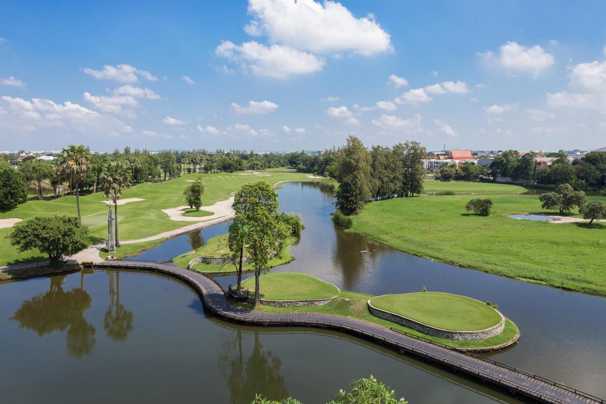 Le Meridien Suvarnabhumi, Golf And 5*