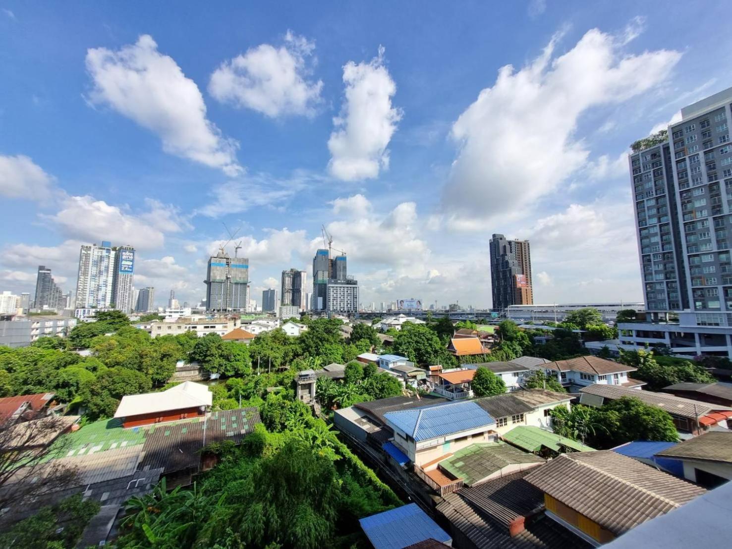 Aqua Residences: New Near Wutthakat Bts Station Apartamento Banguecoque