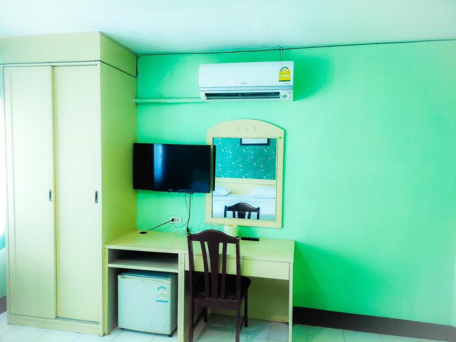 Hotel Woodlands 2*