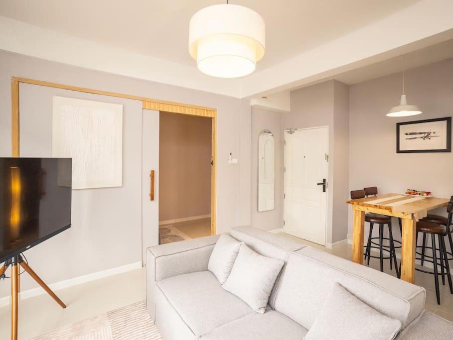 Apartment 2-bedroom For 4 Guests, Center-silom - 3a Bangkok