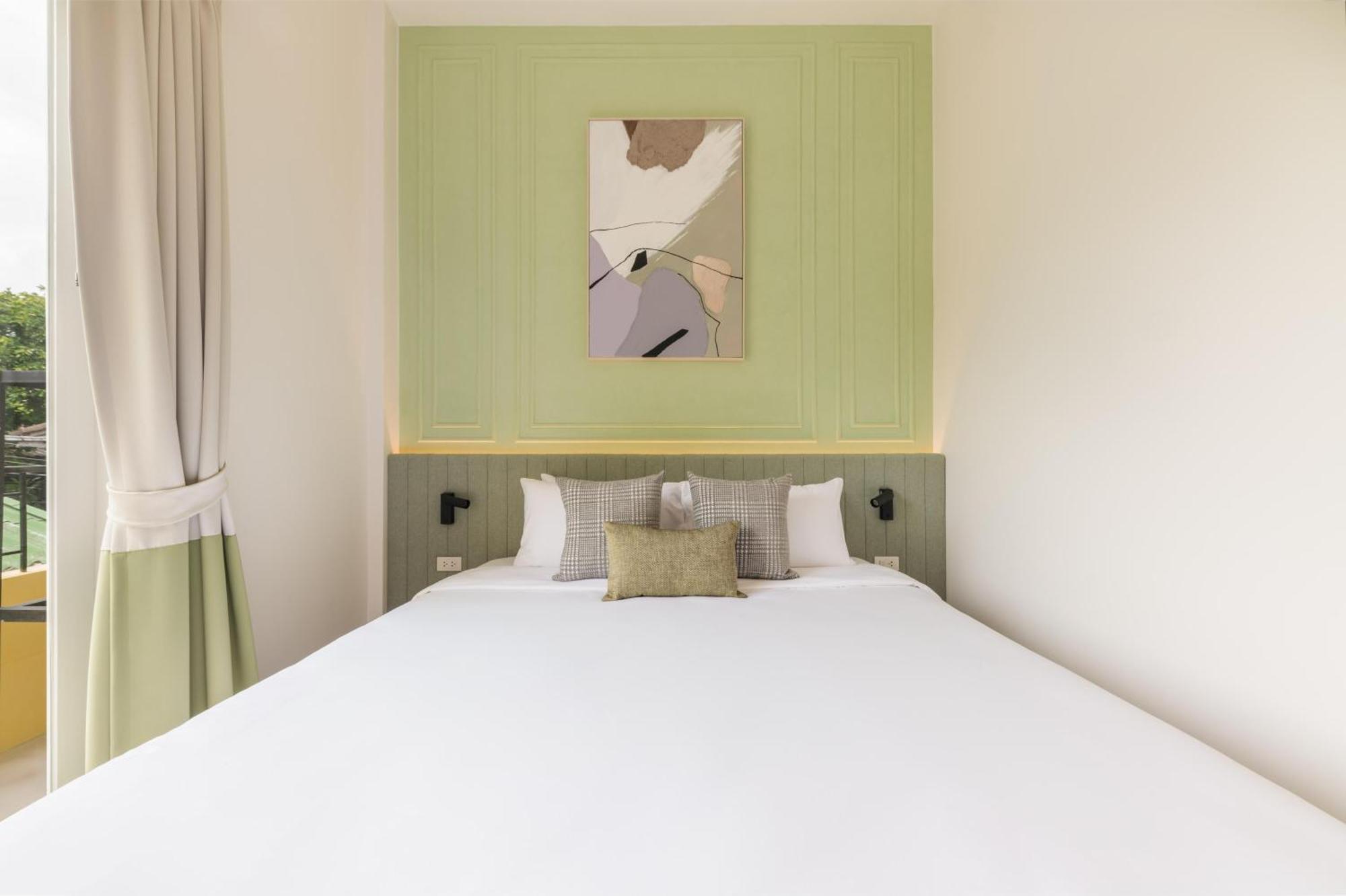 Hotel Upstairs At Ton Ton 3*