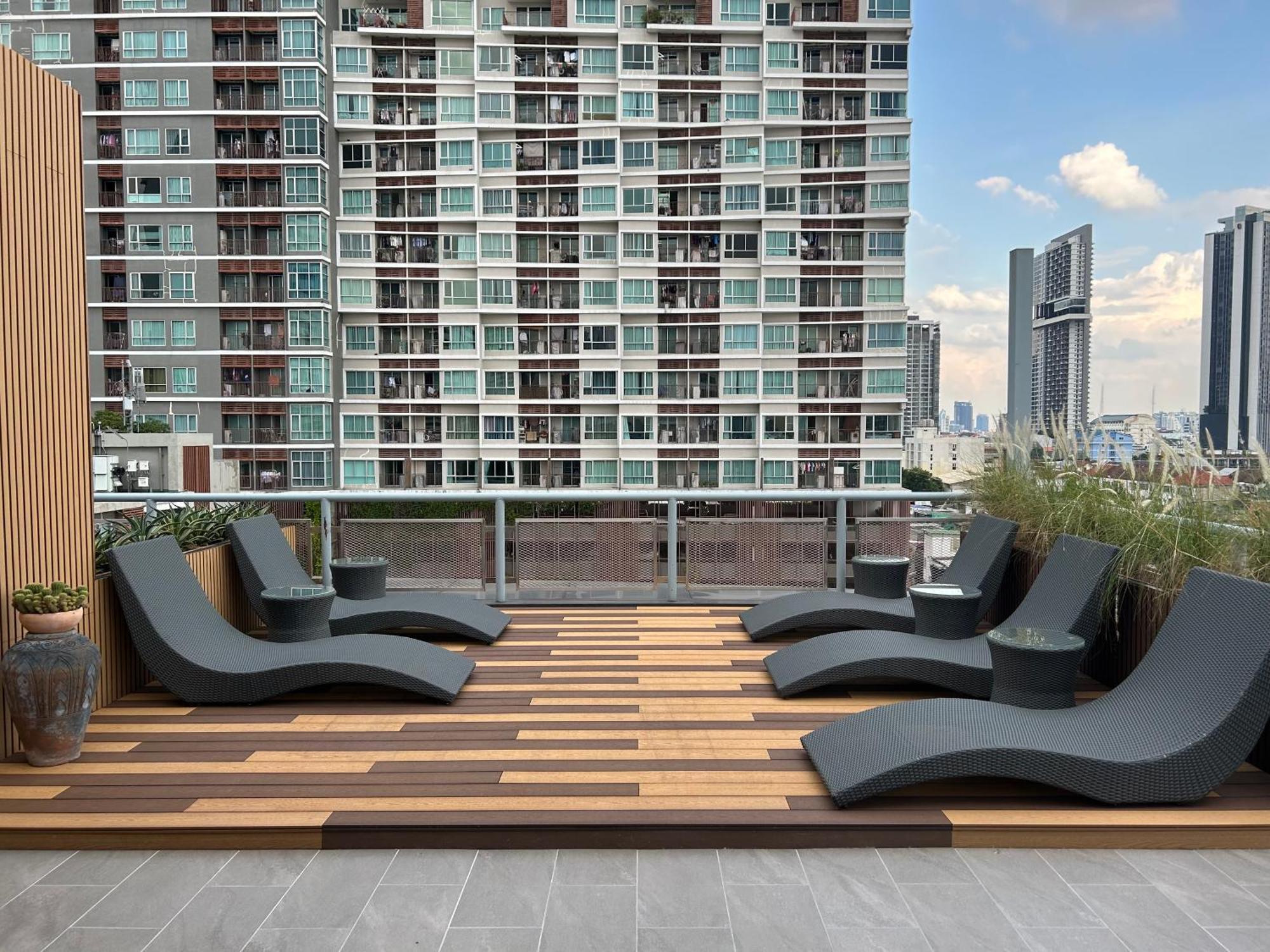 Western Click Sathorn 11 4* Bangkok