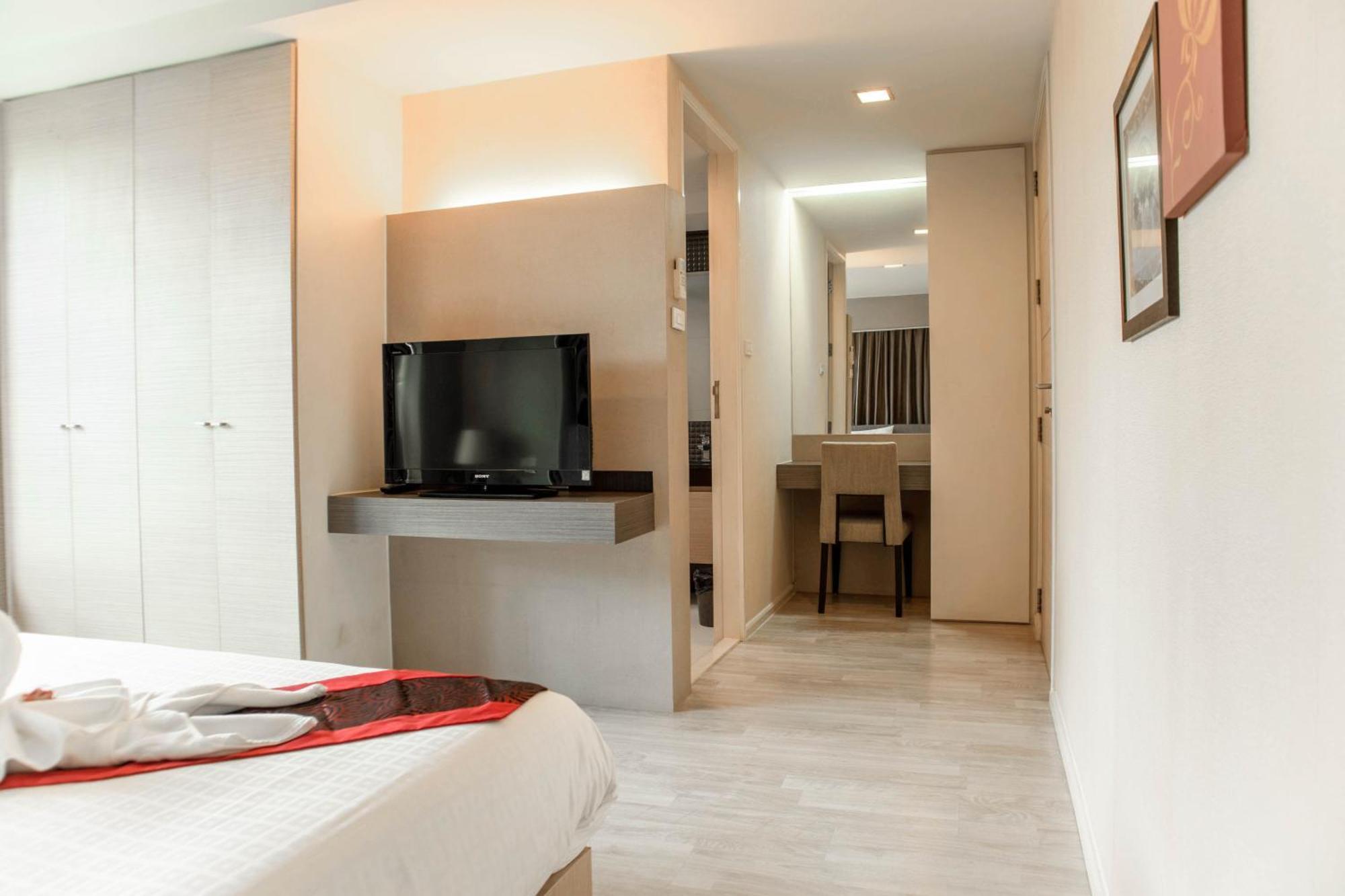 Shine33 Apartment Bangkok